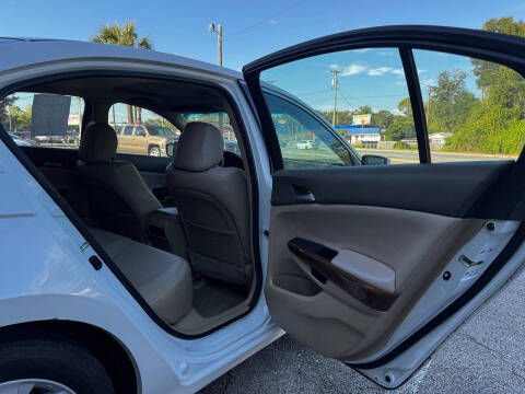 2010 Honda Accord EX-L V6 w/Navi