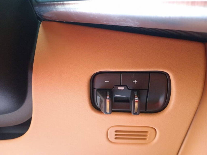 2023 Jeep Grand Wagoneer L Series III