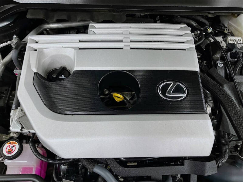 2024 Lexus UX 250h F SPORT Design