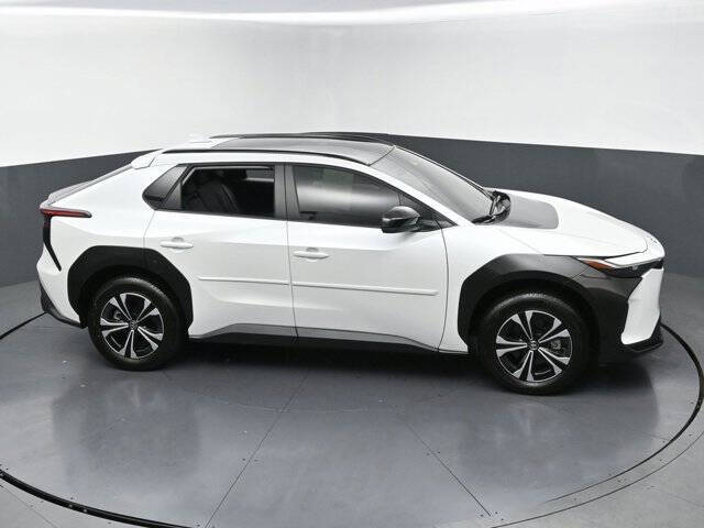 2023 Toyota bZ4X XLE