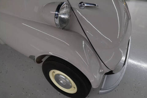 1957 BMW Isetta