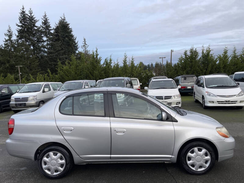 2000 Toyota Platz Echo