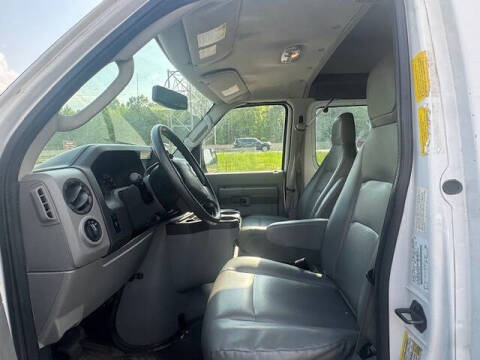 2013 Ford E-Series E-250