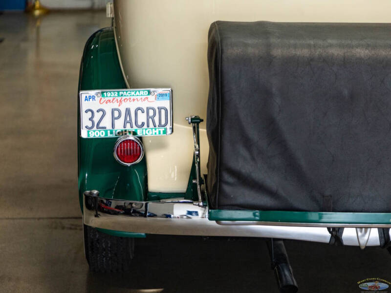 1932 Packard Light Eight