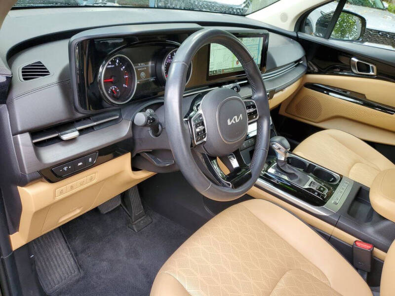 2022 Kia Carnival EX