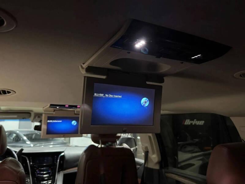 2019 Cadillac Escalade ESV Premium Luxury