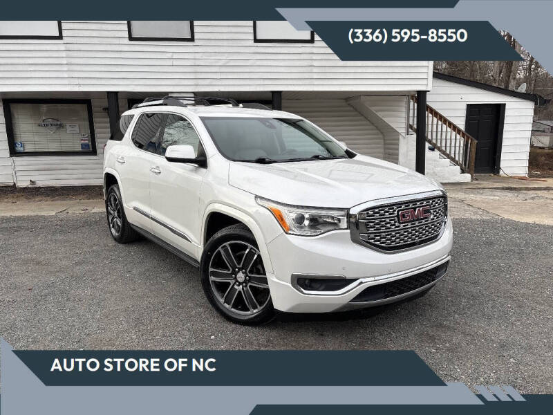 2019 GMC Acadia Denali's photo