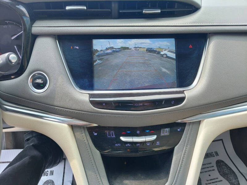 2018 Cadillac XT5 Luxury