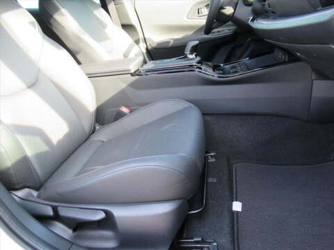 2025 Toyota Prius XLE