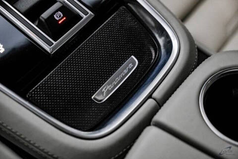 2018 Porsche Panamera Turbo Sport Turismo