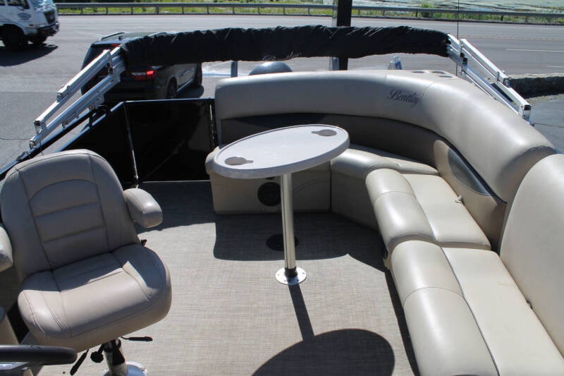 2016 Bentley Cruise SE