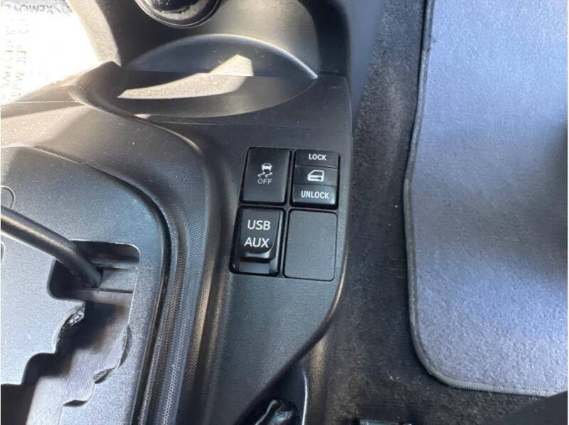 2013 Scion iQ