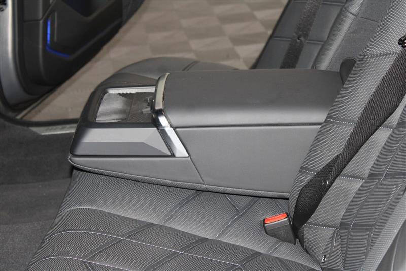 2024 BMW 7 Series 740i