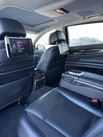 2013 BMW 7 Series 740Li xDrive