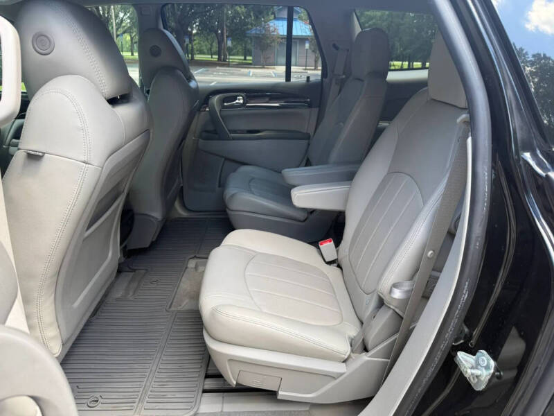 2017 Buick Enclave Leather