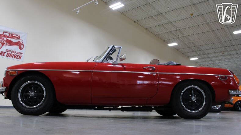 1972 MG B