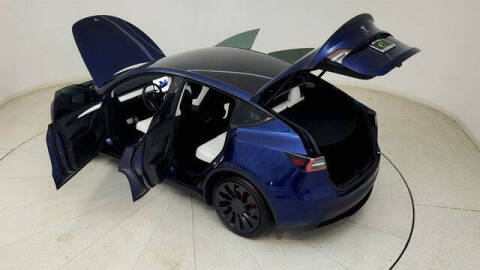 2023 Tesla Model Y Performance