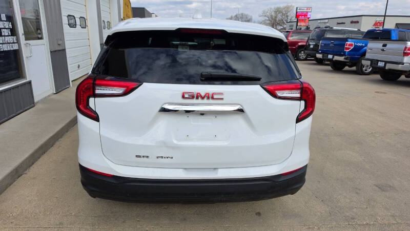 2023 GMC Terrain SLE
