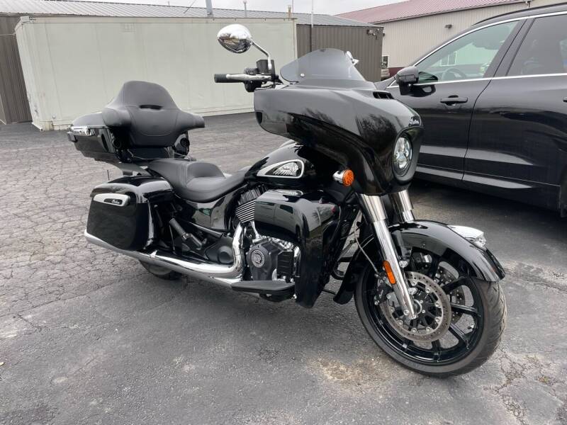 2021 Indian Chieftain for sale at VILLAGE AUTO MART LLC in Portage IN