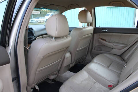 2005 Honda Accord Hybrid w/Navi