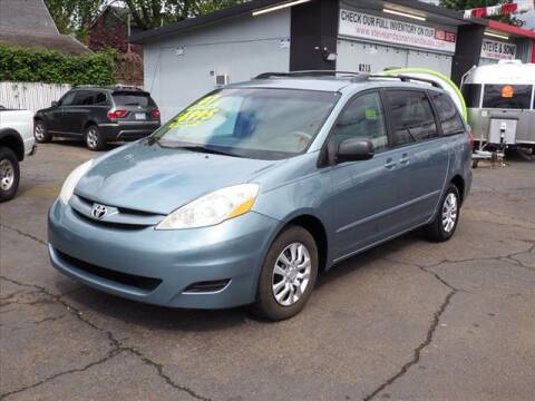 2007 Toyota Sienna for sale at Steve & Sons Auto Sales 2 in Portland OR