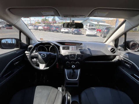 2015 Mazda MAZDA5 Touring