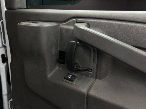 2022 Chevrolet Express 3500