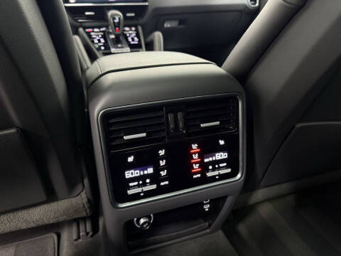 2020 Porsche Cayenne