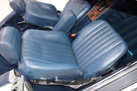 1986 Mercedes-Benz 560-Class 560 SL