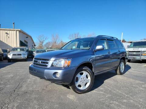 2005 Toyota Highlander for sale at Great Lakes AutoSports in Villa Park IL