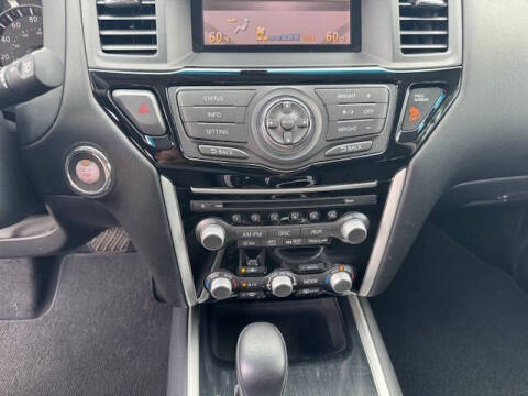 2014 Nissan Pathfinder SV