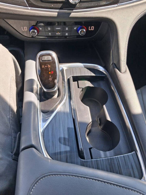 2019 Buick Enclave Essence