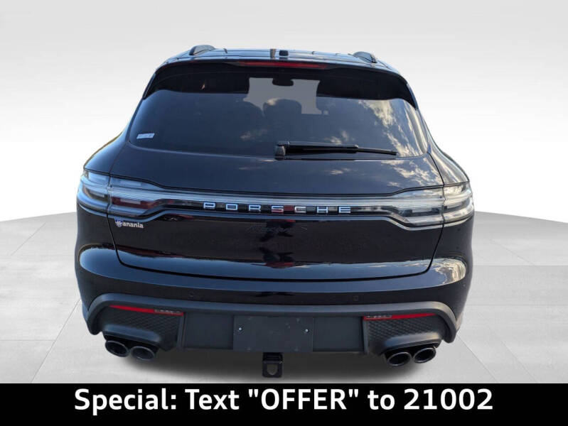 2022 Porsche Macan S