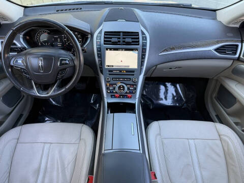 2017 Lincoln MKZ Reserve