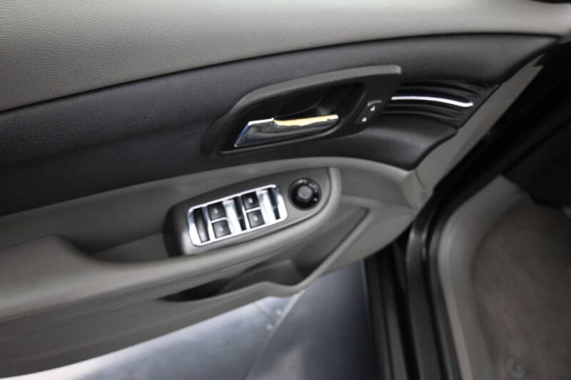 2013 Chevrolet Malibu LS