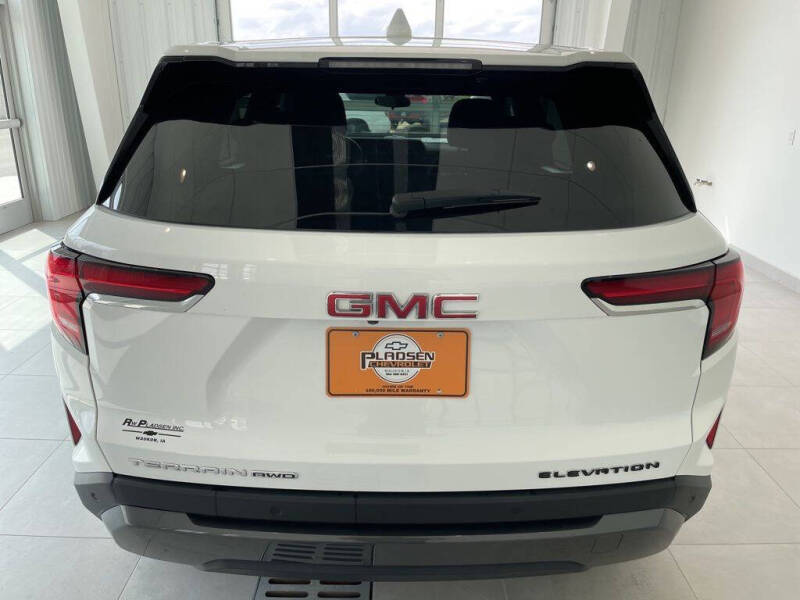 2025 GMC Terrain Elevation