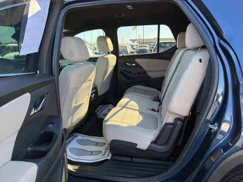 2022 Chevrolet Traverse LS