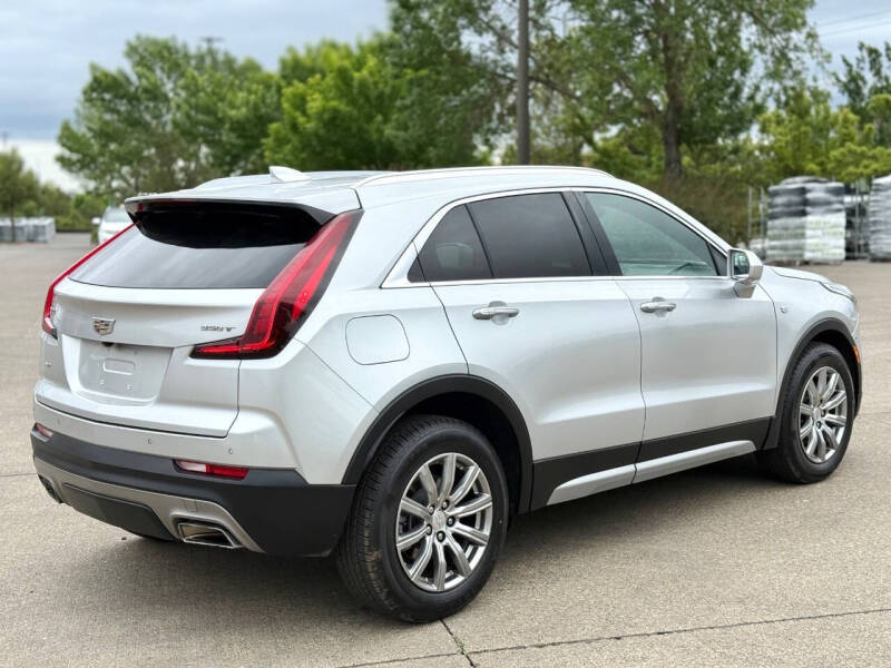 2020 Cadillac XT4 Premium Luxury