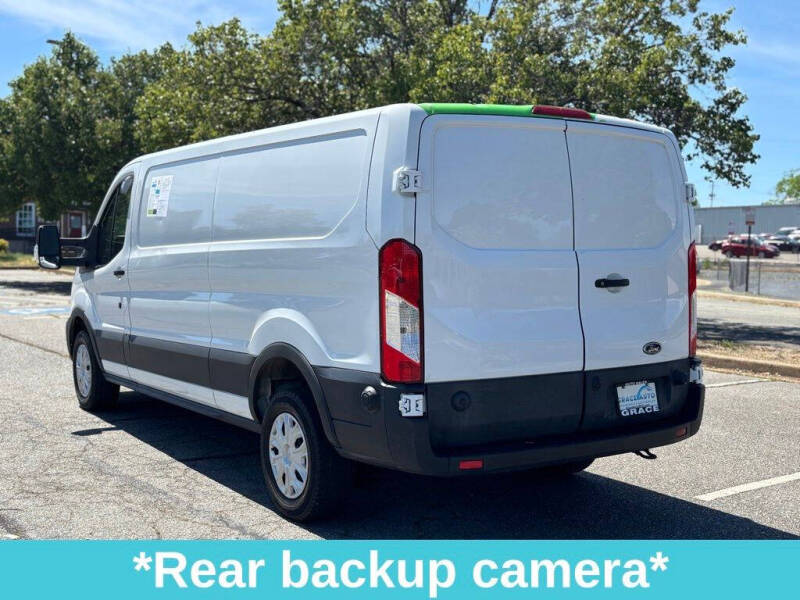 2022 Ford E-Transit