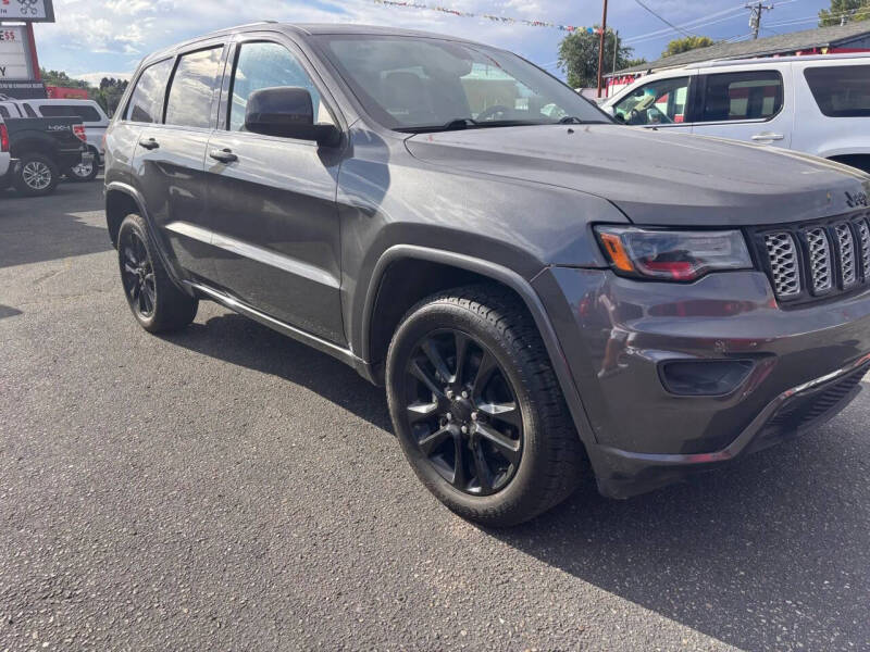 2020 Jeep Grand Cherokee Altitude