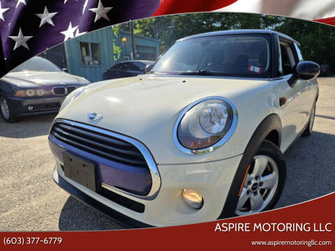 2017 MINI Hardtop 2 Door Cooper