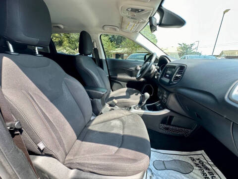 2019 Jeep Compass Sport