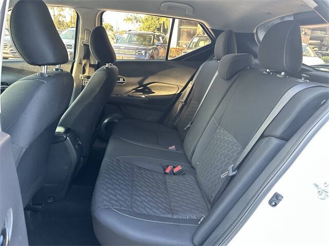 2022 Nissan Kicks SV