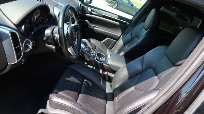 2018 Porsche Cayenne S