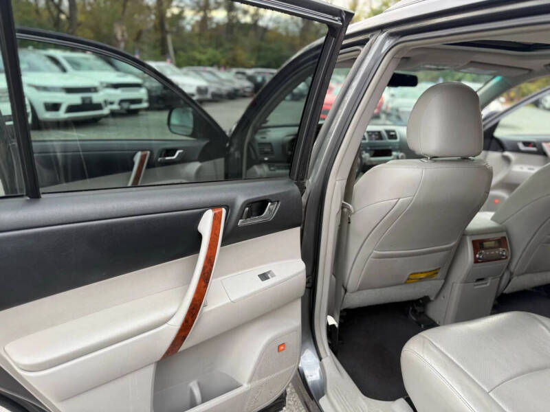 2011 Toyota Highlander Limited