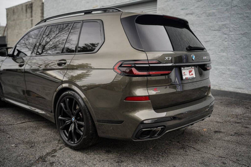 2025 BMW X7 M60i