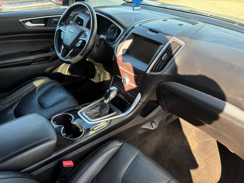 2018 Ford Edge Titanium