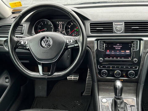 2016 Volkswagen Passat
