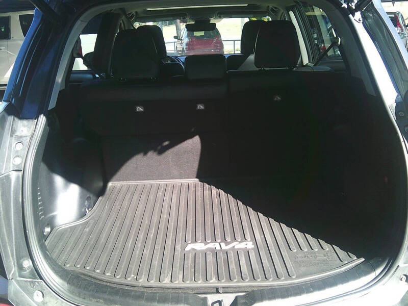 2017 Toyota RAV4 Platinum
