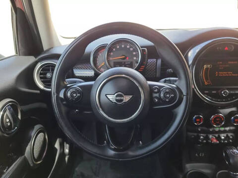 2015 MINI Hardtop 4 Door Cooper S